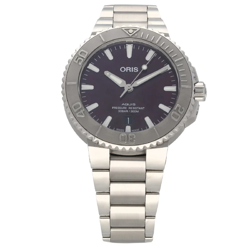 watches for men with automatic movements and durable materials -Oris Aquis 7766 41.5mm Stainless Steel Watch