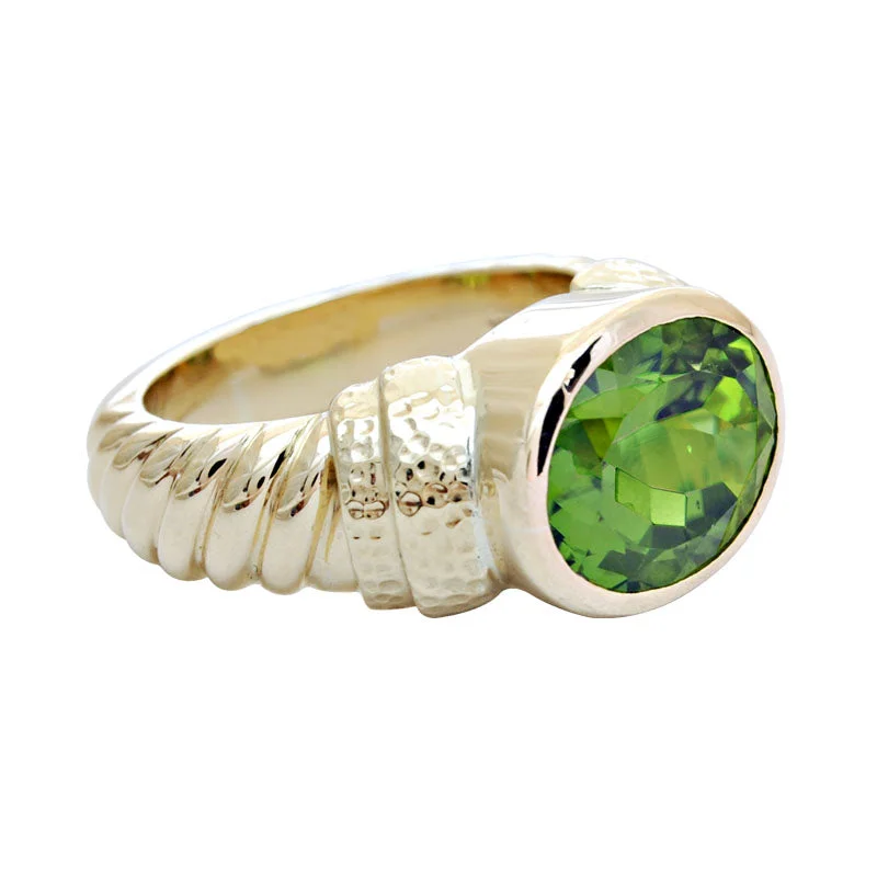 women’s custom rings with sapphires and diamonds for engagement-Ring-Peridot