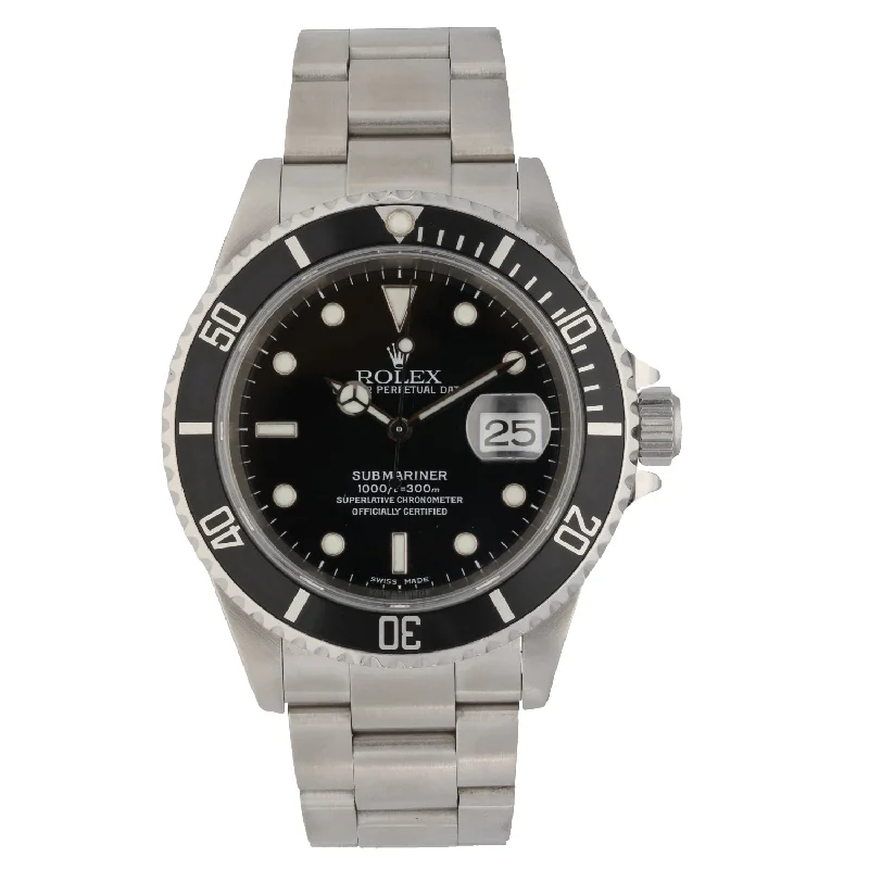 watches for women with delicate designs and interchangeable bands -Rolex Submariner 16610 40mm Stainless Steel Watch