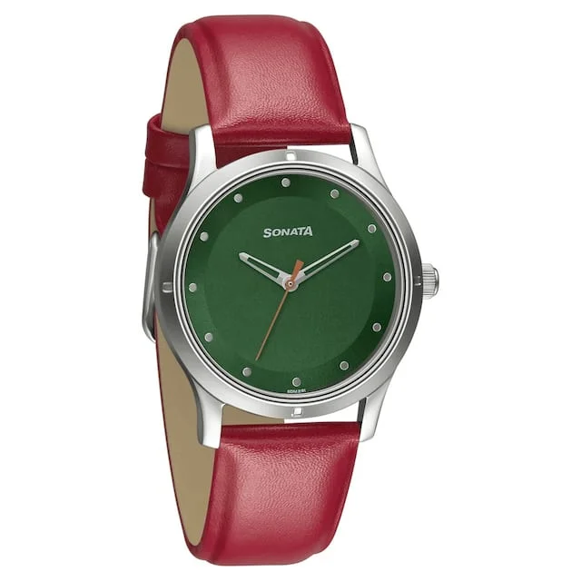 women's watches with classic designs and interchangeable strap options -Women of Steel Green Dial & Red Leather Strap