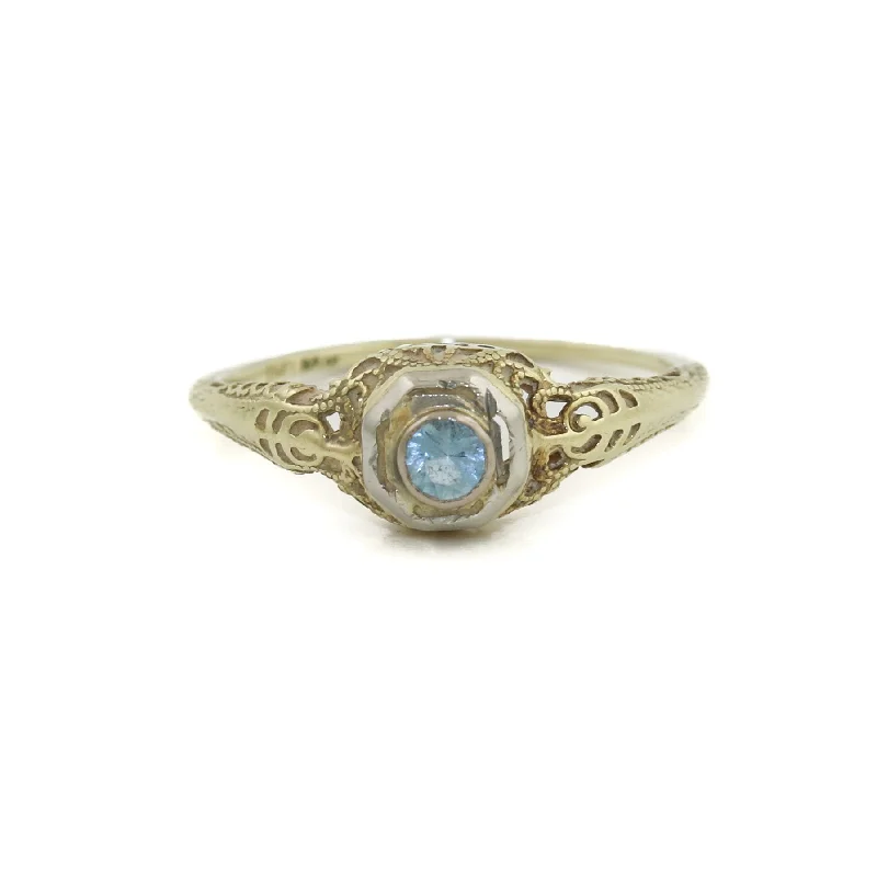 vintage rings for women with diamonds for engagement-Edwardian 10 K Gold x Aquamarine Filigree Ring